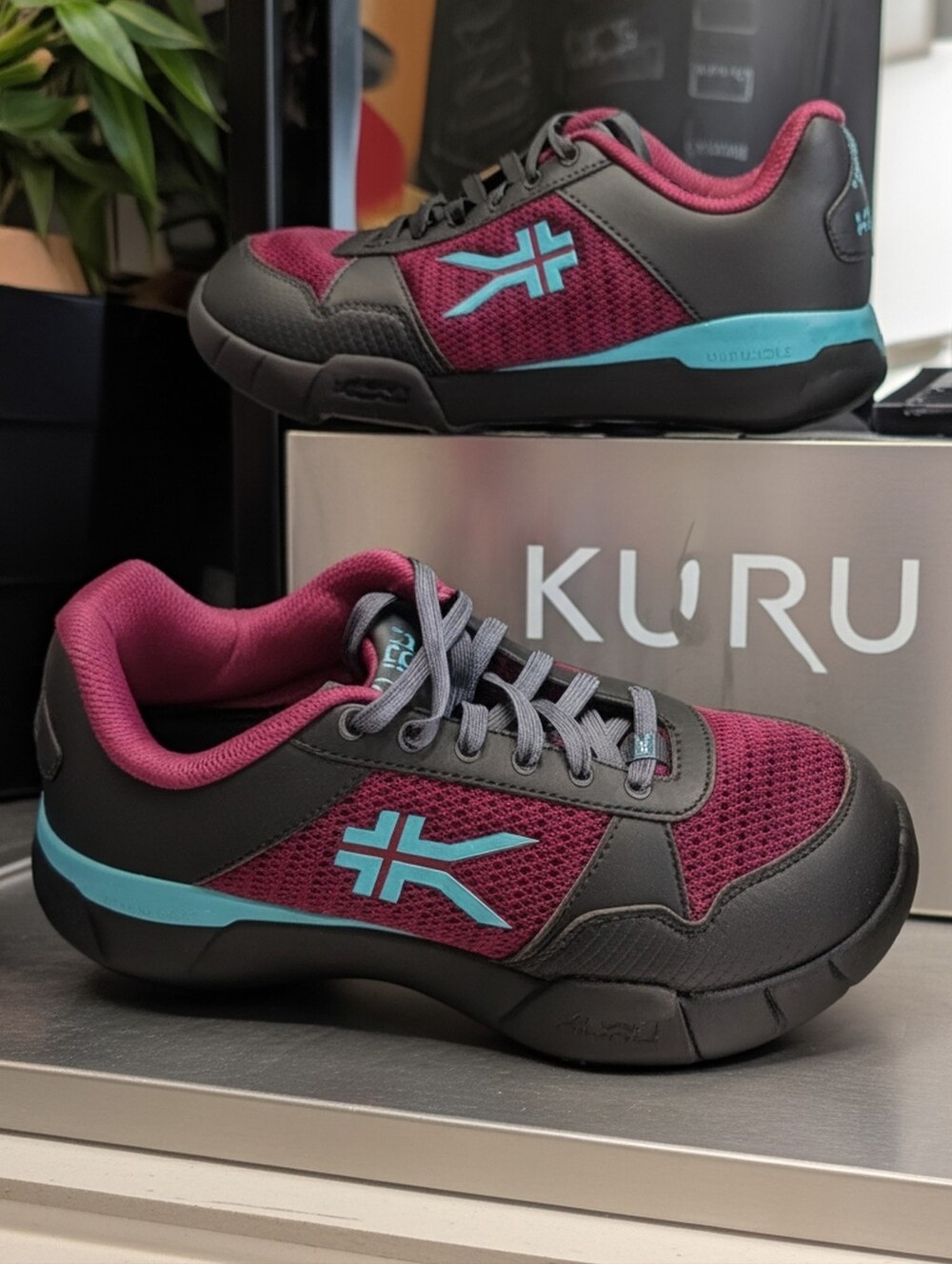 Kuru Quantum 2 Grape Plantar Fascitis Orthopedic Support Walking Work Shoes 9W